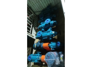 上海2台泵带底带电机 4台泵头 已安全送达娄底涟源市伏口镇的煤矿